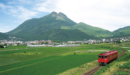 由布岳